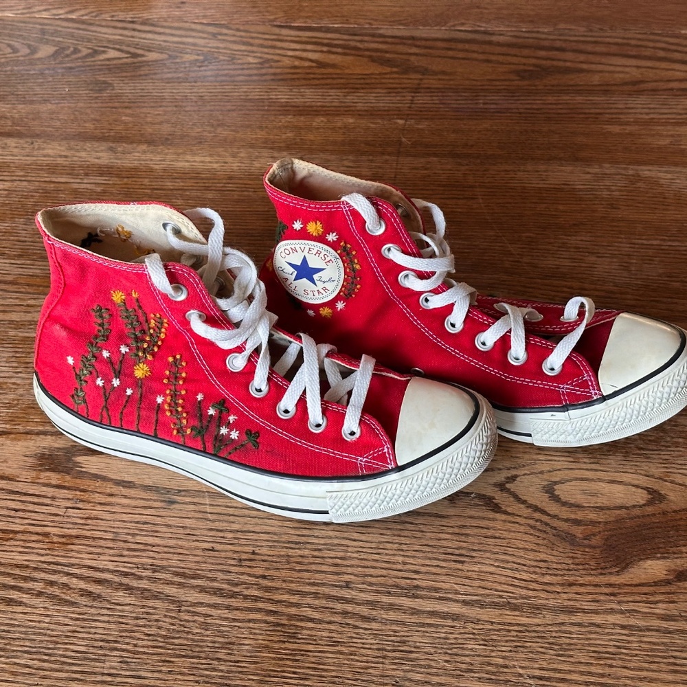 One-of-a-Kind Hand-Stitched Embroidered Converse Sneakers Women’s 10, Men’s 8 - Picture 4 of 15
